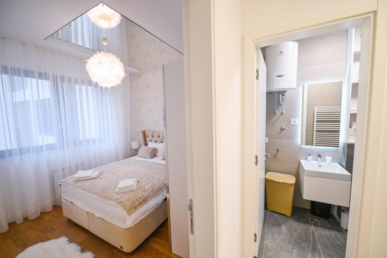 Apartman City Charm Μπάνια Λούκα Εξωτερικό φωτογραφία
